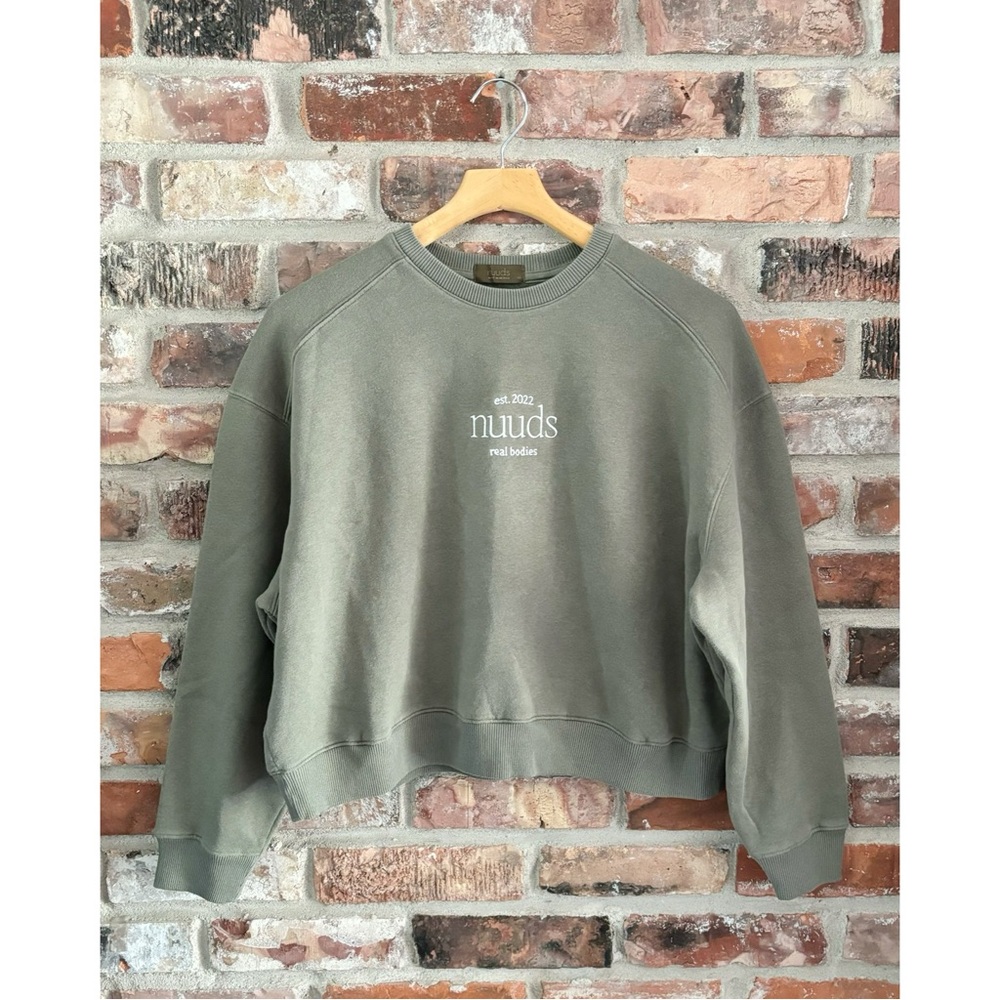 Nuuds Green Real Bodies Soft Cozy Sweatshirt, XS